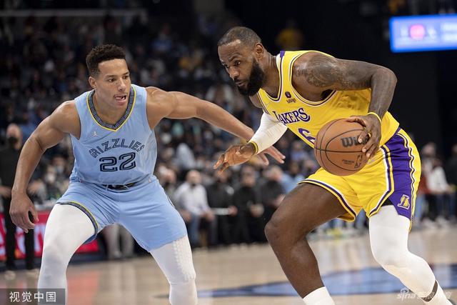 意甲-维阿传射麦肯尼破门 尤文图斯2-2帕尔马