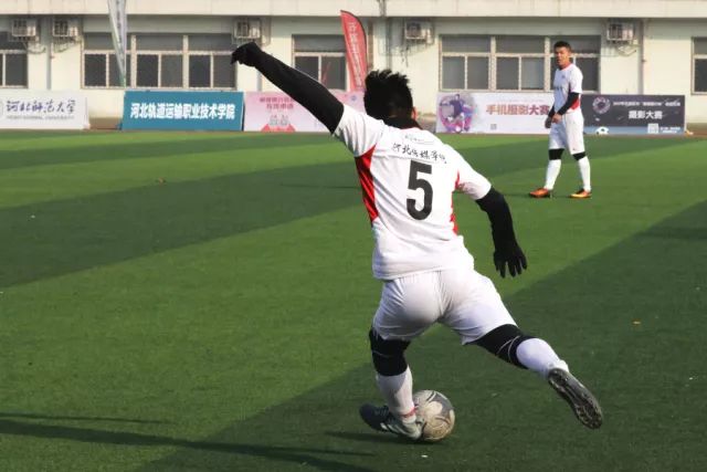 拜仁19岁小将特尔 赛季至今9场292分钟0球0助攻