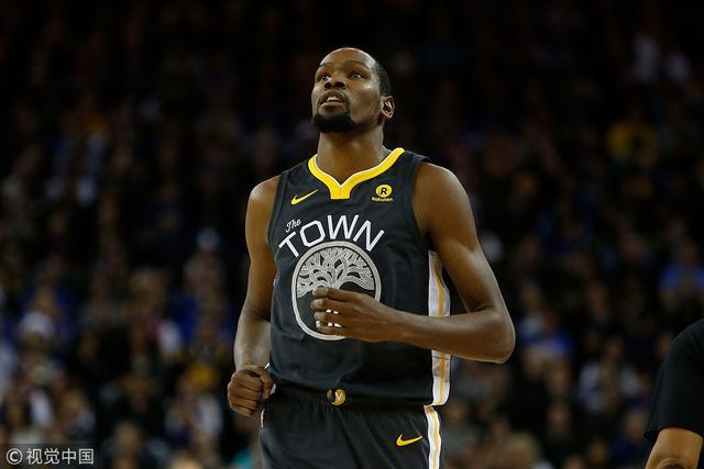 詹姆斯32+14+10浓眉31+9 湖人力克国王三连胜